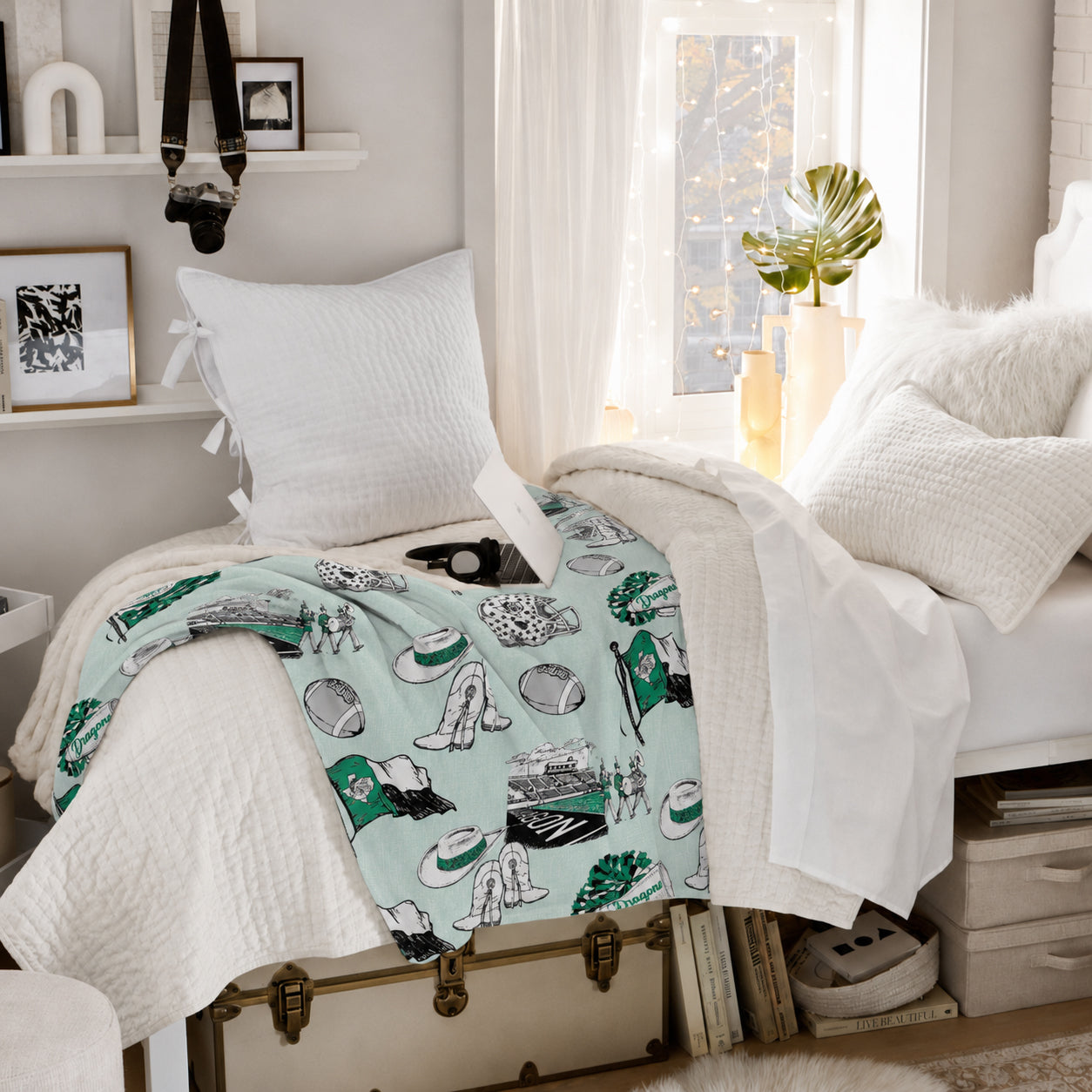Carroll Gameday Toile Blanket